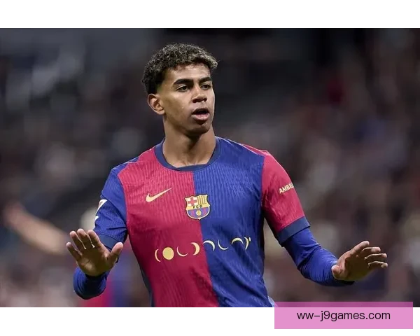 亚马尔实力压群雄毫无悬念荣获科帕年度大奖